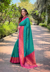 Womens Fashion Ethnic Kanjeevaram Green Color Sarees-MLSHWSA1886GRN